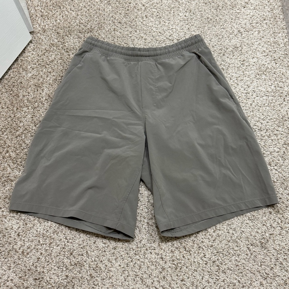 Lululemon Men’s Gray Shorts